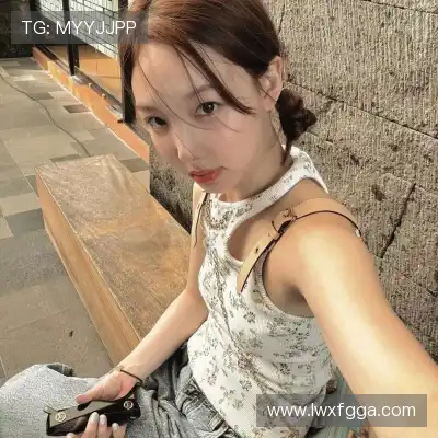 殷晟日